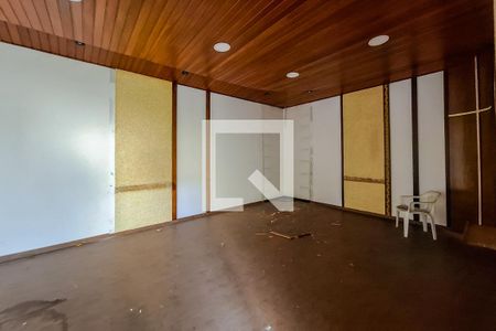 Casa à venda com 559m², 8 quartos e 4 vagas Casa à venda com 559m², 8 quartos e 4 vagasQuarto 11