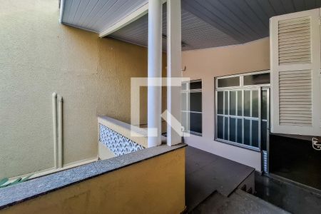 Casa à venda com 559m², 8 quartos e 4 vagas Casa à venda com 559m², 8 quartos e 4 vagasÁrea Externa