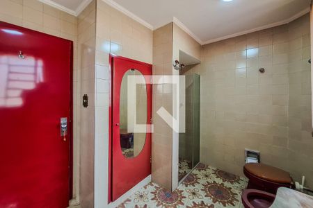 Casa à venda com 559m², 8 quartos e 4 vagas Casa à venda com 559m², 8 quartos e 4 vagasBanheiro 3