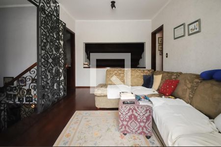 Casa à venda com 300m², 3 quartos e 3 vagas Casa à venda com 300m², 3 quartos e 3 vagasSala 3 - andar de cima