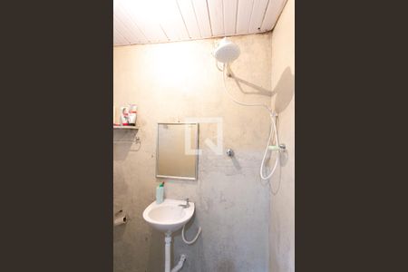 Casa à venda com 160m², 3 quartos e 2 vagas Casa à venda com 160m², 3 quartos e 2 vagasCasa 2 - Banheiro