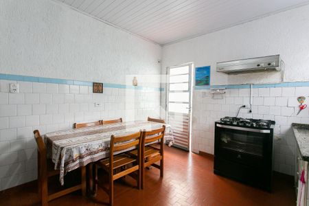 Casa à venda com 160m², 3 quartos e 2 vagas Casa à venda com 160m², 3 quartos e 2 vagasCozinha