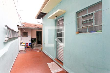 Casa à venda com 160m², 3 quartos e 2 vagas Casa à venda com 160m², 3 quartos e 2 vagasQuintal