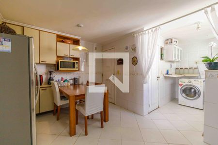 Apartamento à venda com 270m², 5 quartos e 4 vagasCozinha