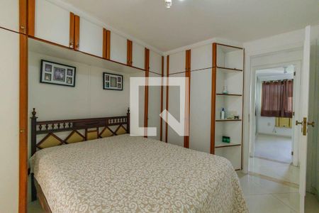 Apartamento à venda com 270m², 5 quartos e 4 vagasSuíte 4