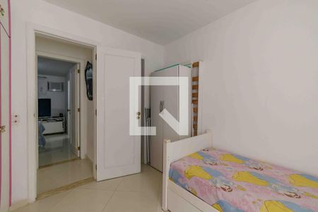 Apartamento à venda com 270m², 5 quartos e 4 vagasSuíte 3