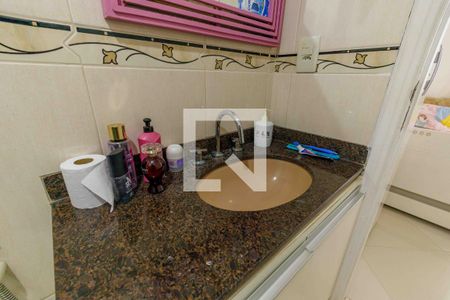 Apartamento à venda com 270m², 5 quartos e 4 vagasBanheiro da Suíte 3