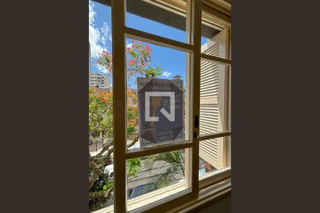 Apartamento à venda com 82m², 2 quartos e sem vaga Apartamento à venda com 82m², 2 quartos e sem vagaPlaca