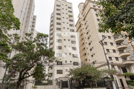 Apartamento à venda com 197m², 3 quartos e 2 vagas Apartamento à venda com 197m², 3 quartos e 2 vagasFachada