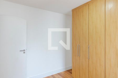 Apartamento à venda com 197m², 3 quartos e 2 vagas Apartamento à venda com 197m², 3 quartos e 2 vagasQuarto 2