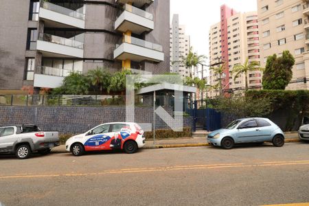 Apartamento para alugar com 260m², 4 quartos e 4 vagasFachada