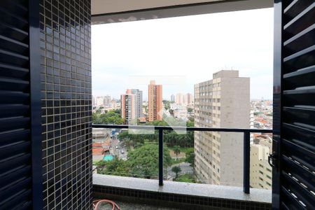 Apartamento para alugar com 260m², 4 quartos e 4 vagasSacada da Suíte 1