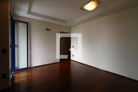 Apartamento para alugar com 260m², 4 quartos e 4 vagasSuíte 1