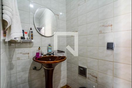 Casa à venda com 256m², 4 quartos e 1 vaga Casa à venda com 256m², 4 quartos e 1 vagaBanheiro da Suíte