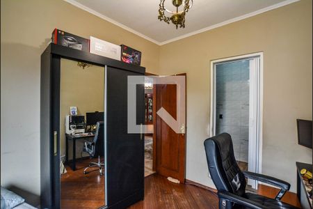 Casa à venda com 256m², 4 quartos e 1 vaga Casa à venda com 256m², 4 quartos e 1 vagaQuarto Suíte