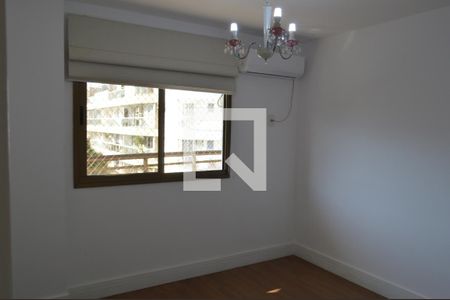 Apartamento à venda com 110m², 3 quartos e 2 vagasQuarto 