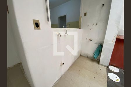 Apartamento à venda com 103m², 3 quartos e sem vagaÁrea de Serviço