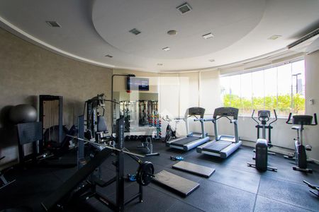 Apartamento à venda com 232m², 4 quartos e 4 vagas Apartamento à venda com 232m², 4 quartos e 4 vagasÁrea comum - Academia