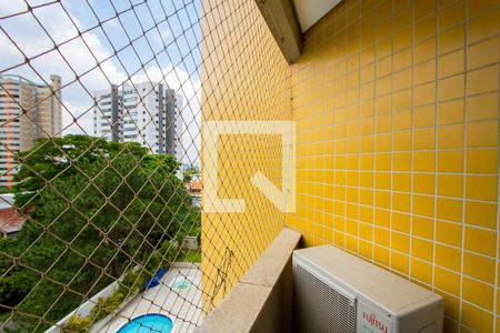 Apartamento à venda com 232m², 4 quartos e 4 vagas Apartamento à venda com 232m², 4 quartos e 4 vagasVaranda do quarto 2