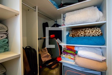 Apartamento à venda com 232m², 4 quartos e 4 vagas Apartamento à venda com 232m², 4 quartos e 4 vagasBanheiro do quarto 4