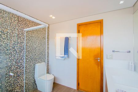 Apartamento à venda com 232m², 4 quartos e 4 vagas Apartamento à venda com 232m², 4 quartos e 4 vagasBanheiro do quarto 1