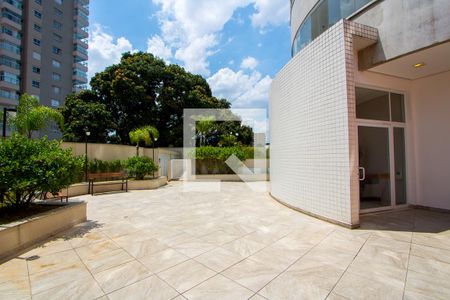 Apartamento à venda com 232m², 4 quartos e 4 vagas Apartamento à venda com 232m², 4 quartos e 4 vagasÁrea comum
