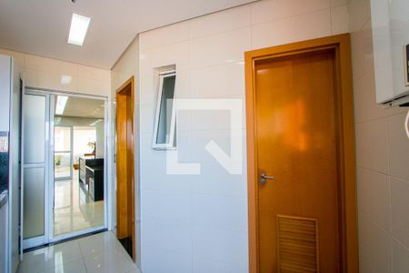 Apartamento à venda com 232m², 4 quartos e 4 vagas Apartamento à venda com 232m², 4 quartos e 4 vagasÁrea de Serviço