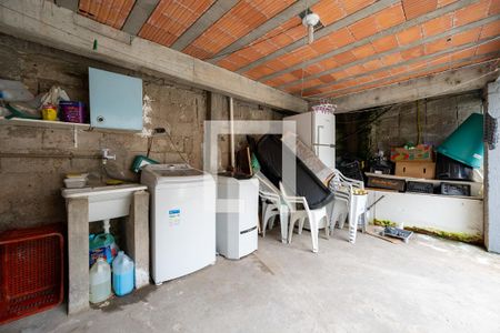 Casa à venda com 317m², 5 quartos e 3 vagas Casa à venda com 317m², 5 quartos e 3 vagasÁrea de Serviço 3