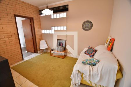 Casa à venda com 302m², 4 quartos e 4 vagasFlat - Sala / Cozinha