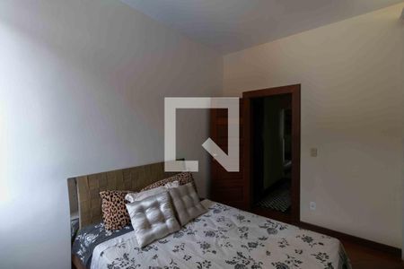 Casa de condomínio para alugar com 800m², 5 quartos e 6 vagas Casa de condomínio para alugar com 800m², 5 quartos e 6 vagasQuarto