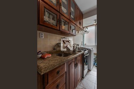 Apartamento à venda com 86m², 2 quartos e 1 vagaCozinha e Área de Serviço