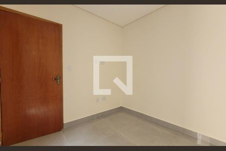 Casa à venda com 180m², 3 quartos e 2 vagasSuíte