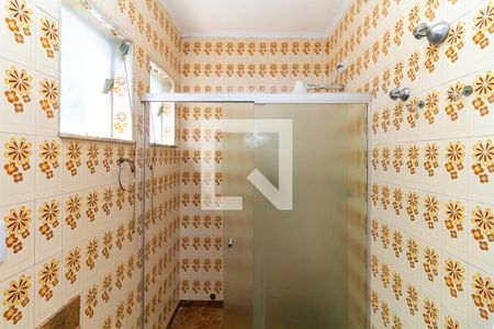 Casa à venda com 300m², 4 quartos e 2 vagas Casa à venda com 300m², 4 quartos e 2 vagasBanheiro 3