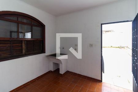 Casa à venda com 300m², 4 quartos e 2 vagas Casa à venda com 300m², 4 quartos e 2 vagasÁrea de Serviço