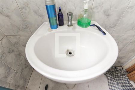 Casa à venda com 150m², 2 quartos e 1 vaga Casa à venda com 150m², 2 quartos e 1 vagaBanheiro da Suíte 1