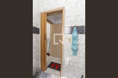 Casa à venda com 150m², 2 quartos e 1 vaga Casa à venda com 150m², 2 quartos e 1 vagaBanheiro da Suíte 1