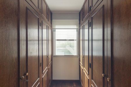 Apartamento à venda com 260m², 4 quartos e 3 vagasQuarto 1 - Suíte