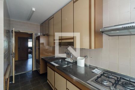 Apartamento à venda com 260m², 4 quartos e 3 vagasCozinha