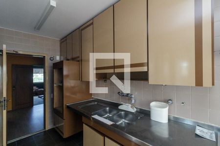 Apartamento à venda com 260m², 4 quartos e 3 vagasCozinha