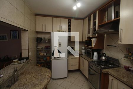 Casa à venda com 321m², 10 quartos e 5 vagasCozinha