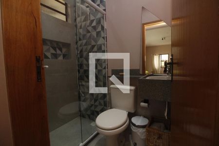 Casa à venda com 321m², 10 quartos e 5 vagasBanheiro 2