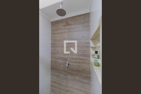 Casa de condomínio à venda com 150m², 3 quartos e 4 vagasBanheiro Suíte 1