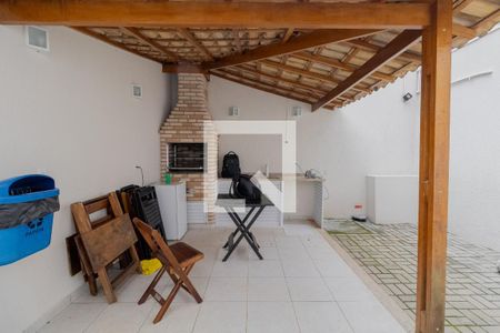 Casa de condomínio à venda com 150m², 3 quartos e 4 vagasÁrea Comum - Churrasqueira