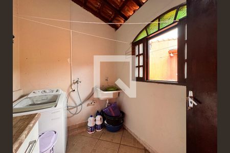 Casa à venda com 140m², 2 quartos e 1 vaga Casa à venda com 140m², 2 quartos e 1 vagaLavanderia