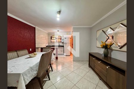 Casa à venda com 140m², 2 quartos e 1 vaga Casa à venda com 140m², 2 quartos e 1 vagaCozinha