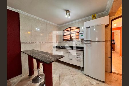 Casa à venda com 140m², 2 quartos e 1 vaga Casa à venda com 140m², 2 quartos e 1 vagaCozinha