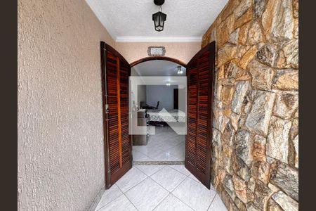 Casa à venda com 140m², 2 quartos e 1 vaga Casa à venda com 140m², 2 quartos e 1 vagaSacada Suite