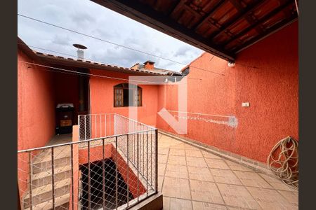 Casa à venda com 140m², 2 quartos e 1 vaga Casa à venda com 140m², 2 quartos e 1 vagaÁrea externa