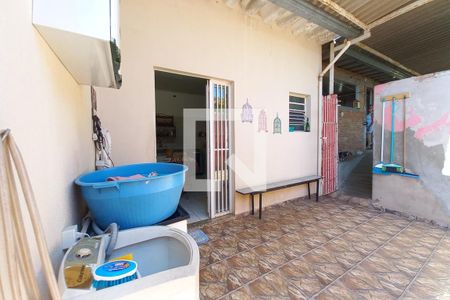 Casa à venda com 150m², 3 quartos e 3 vagasÁrea de Serviço