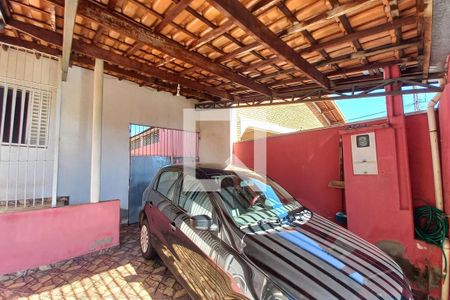 Casa à venda com 150m², 3 quartos e 3 vagasGaragem 